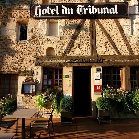 Logis - Hotel & Restaurant Du Tribunal モルターニュ・オー・ペルシュ エクステリア 写真